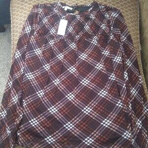 NWT Maurices top